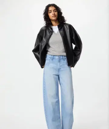 유니클로 배기 커브 청바지 블루 22 보정 있음