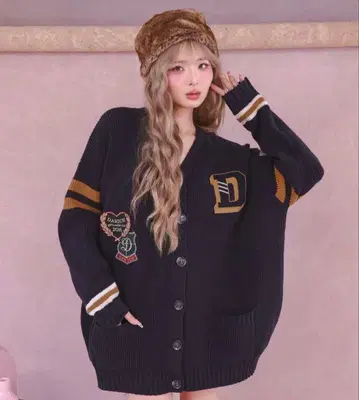 다리치 칼리지 와펜 V넥 니트 가디건