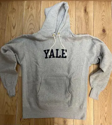 Champion true to archives 리버스 위브 YALE