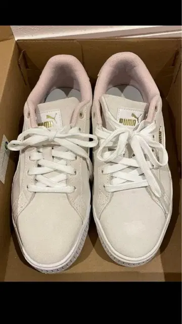 PUMA 통굽 스니커즈