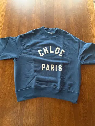 끌로에 네이비 트레이닝복