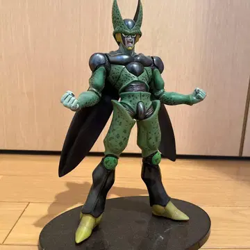 드래곤볼 셀 액션 피규어