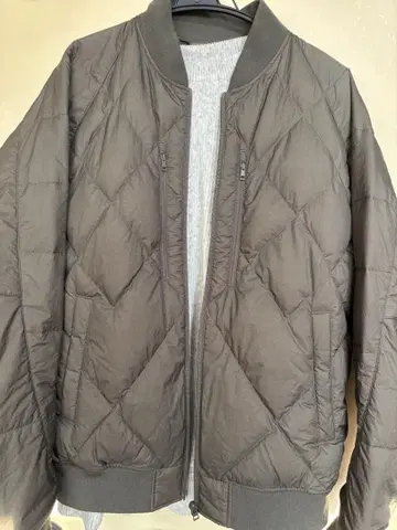 유니클로 리사이클 다운