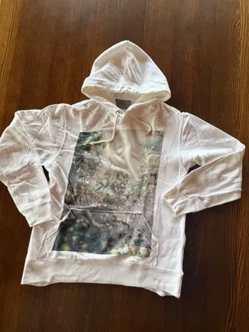 influence 그래픽 후드티 화이트