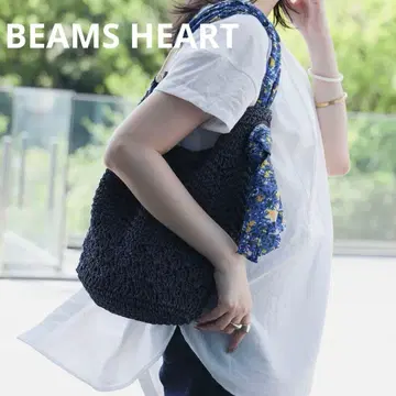 새상품급 BEAMS HEART 빔즈하트 스카프 페이퍼백