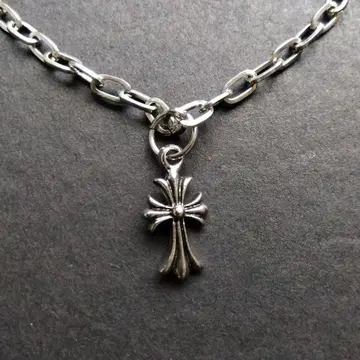 크라운과 크로스 참 포함 체인메일 목걸이