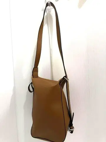 [ 새상품급 ] 뷰티앤유스 유나이티드 애로우즈 숄더 브라운