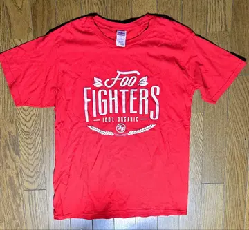 새상품 Foo Fighters 2015년 내한 공연 티셔츠 M 사이즈