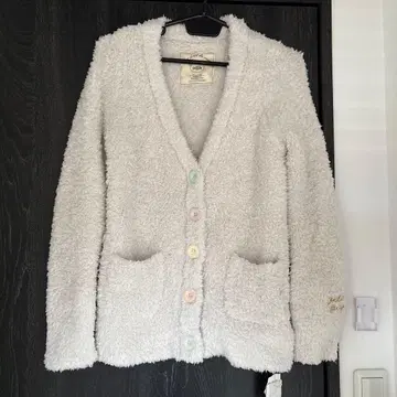 미사용 새상품 젤라또피케 가디건