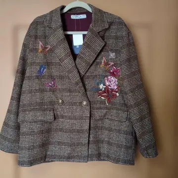 이즈스칼라 꽃 나비 자수 오버 사이즈 체크 무늬 자켓