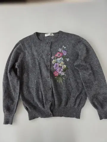 구제 의류 꽃 자수  니트 가디건 스웨터