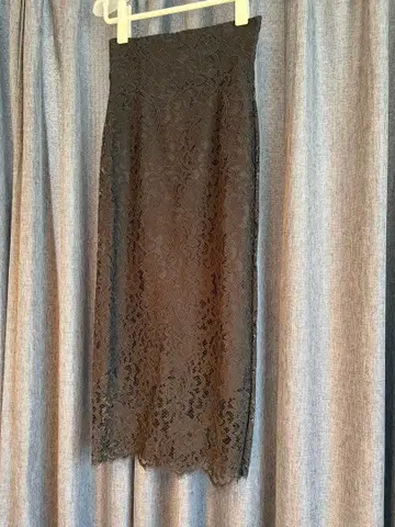 noble 리버 레이스 I 라인 스커트 34 사이즈