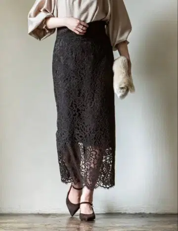 noble 리버 레이스 I 라인 스커트 34 사이즈