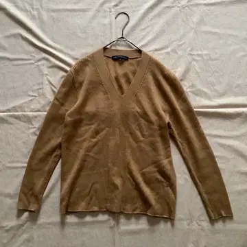 Vingt-trois arrondissements 니트 23구 브라운