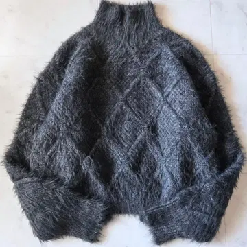 새상품급 오드리 앤 존 와드 샤기 니트 그레이 하이넥 무늬 짜임