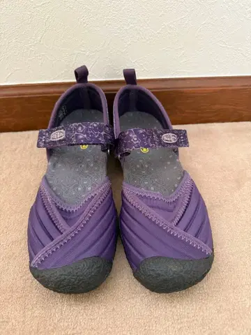 KEEN 킨 멜리 제인 23cm 새상품급 샌들