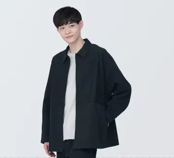 MUJI LABO 불에 잘 타지 않는 소재를 사용한 자켓