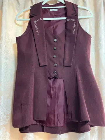 엑시즈팜 베스트 스커트 와인 레드