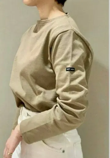 T4 M 세인트 제임스 웨쌍 베이지 사브레