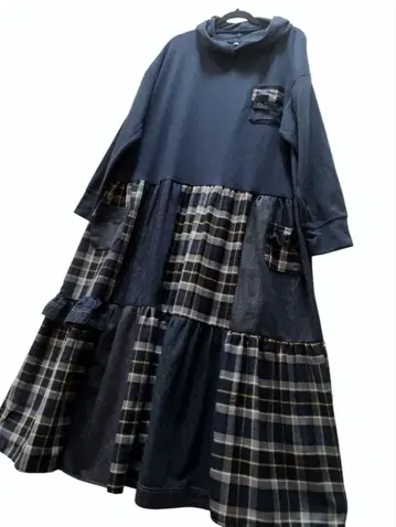 구제 의류 리메이크 네이비 티셔츠 후드티와 체크, 데님 패치워크 원피스