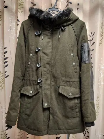 캐서린 햄넷 런던 코트