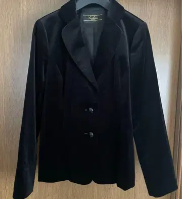 레리안 벨벳 자켓