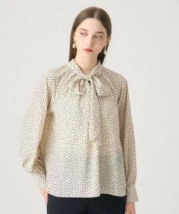 데신 도트 프린트 보타이 블라우스