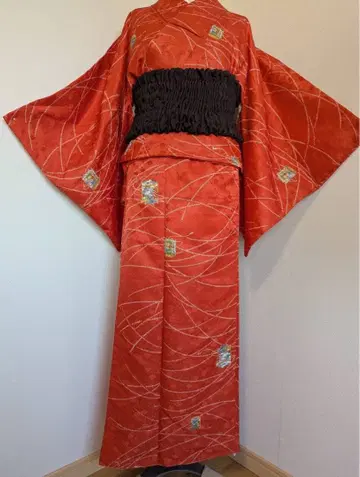 밑단 접힘이 예쁘게 보이는 멋진 이부시키 기모노