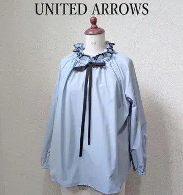 UNITED ARROWS 유나이티드 애로우즈 라이트 블루 프릴 블라우스
