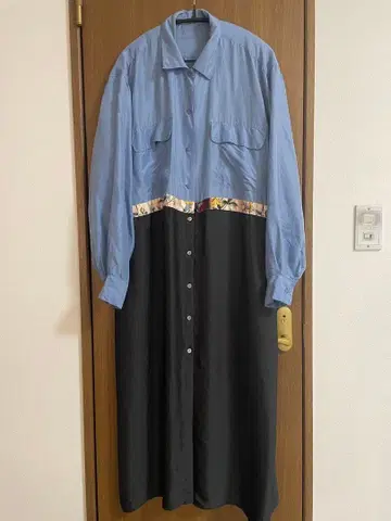 셔츠 원피스 파랑 블랙 꽃무늬