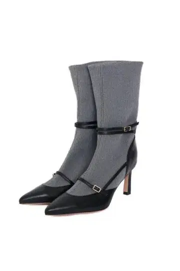 미사용 새상품 herlipto Belted Sock Boots