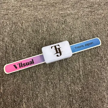 즉시 결제 Travis Japan Vllsual 라이트 팔찌