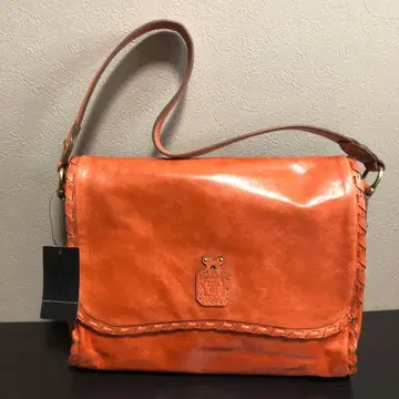 전시품 안나수이 소가죽 숄더백 (오렌지 계열)