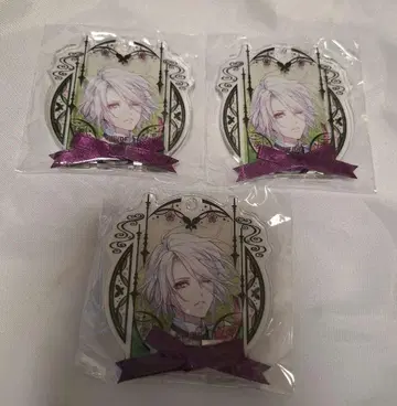 렌드플뢰르 스텔라워스 아크릴 키링 올페