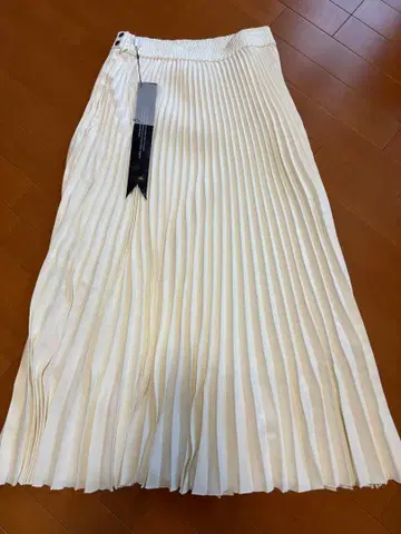 세븐 페어리 Wis 컨디션 최상 플리츠 스커트 L 사이즈