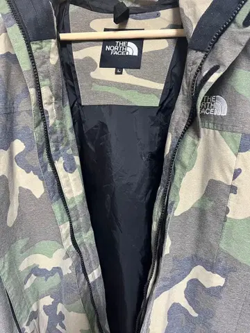 THE NORTH FACE 카모플라쥬 마운틴 파카 L