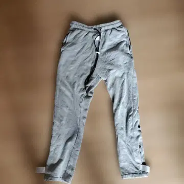 그레이 조거 팬츠 드로우 스트링 포함