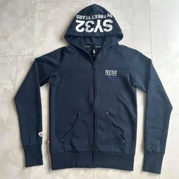 SY32 네이비 집업 후드티