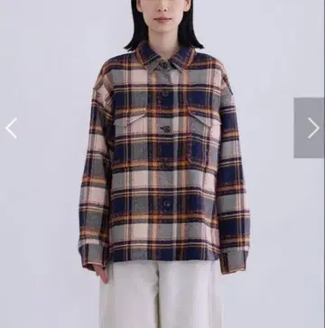 택 포함 새상품 쿨카레안 LUIS MARI 트위드 코트 39,600엔