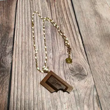 Q-pot. 우드 초콜릿 목걸이 큐포트 컨디션 최상