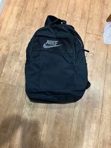 Nike 72 백팩 블랙