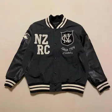 럭셔리 자수 캔터베리 풀 데코 소매 가죽 바시티 자켓 올 블랙