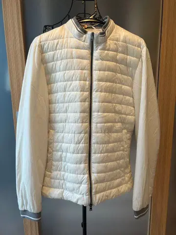 Herno IN-TECH 화이트 다운 자켓