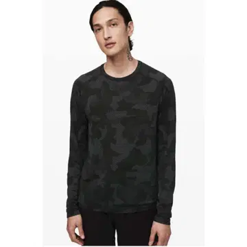 룰루레몬 긴팔 카모 패턴 M