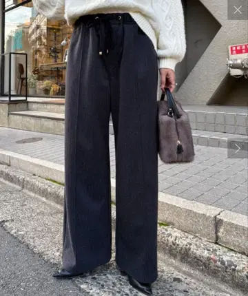 Jenaespacemerveilleux 울라이크 이지 팬츠