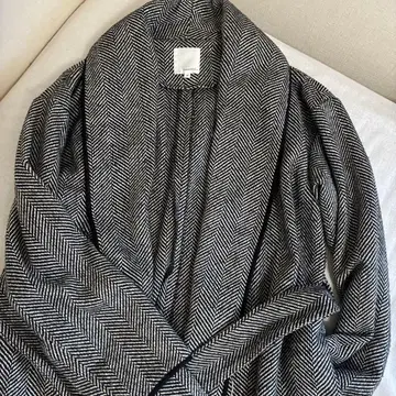 헤링본 패턴 롱 코트 M 사이즈