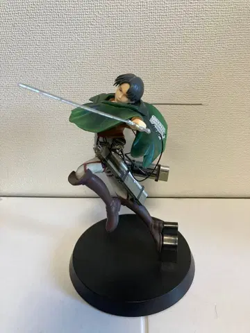 진격의 거인 리바이 프리미엄 피규어