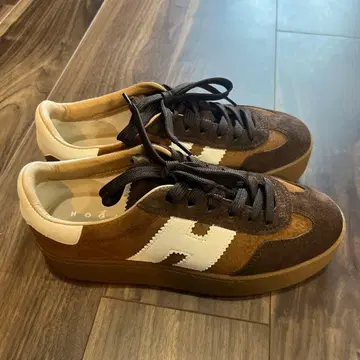 HOGAN 브라운 화이트 스니커즈