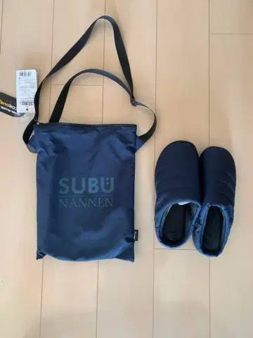 새상품 SUBU 슬립온 네이비 JP 26-27.5
