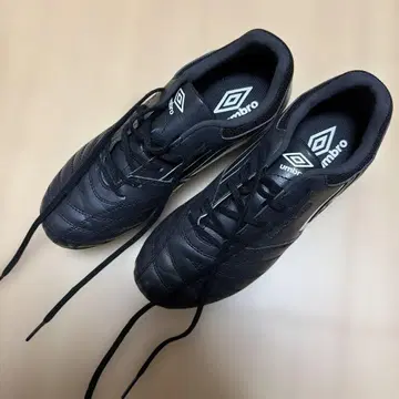 22.5cm UMBRO 축구 스파이크